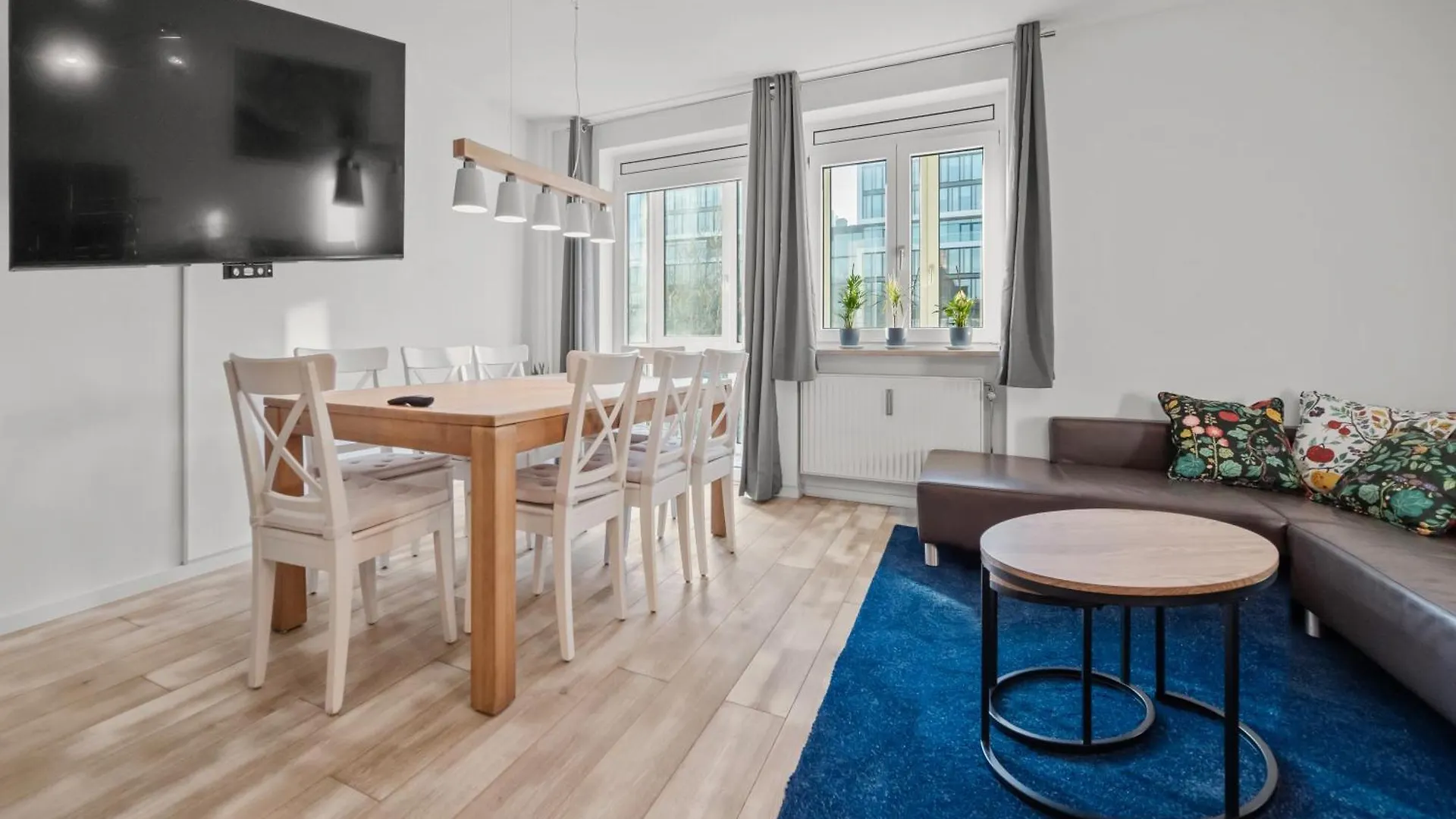 8 Min Per U-Bahn Zum Marienplatz - 120 Qm Schwabing - 3 Sz - 2 Baeder - 9 Personen Apartman München