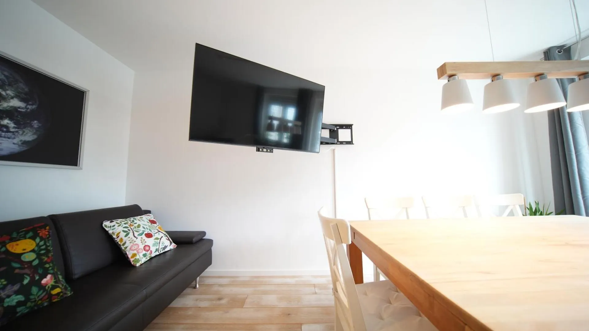 8 Min Per U-Bahn Zum Marienplatz - 120 Qm Schwabing - 3 Sz - 2 Baeder - 9 Personen Apartman München