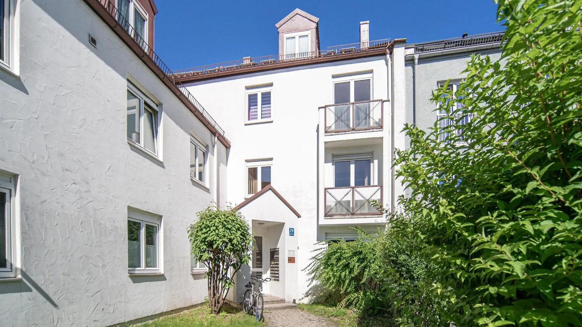 8 Min Per U-Bahn Zum Marienplatz - 120 Qm Schwabing - 3 Sz - 2 Baeder - 9 Personen Apartman München